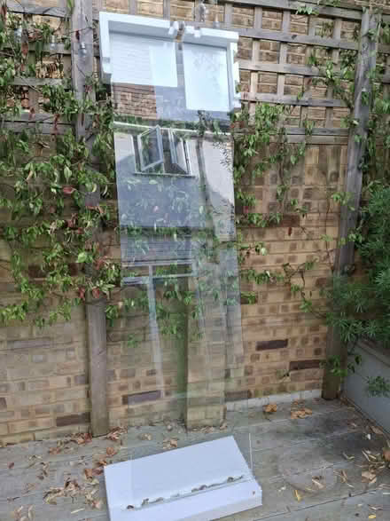 Photo of free Glass shower screen 2000 x 545 (Hampton Hill TW11) #1