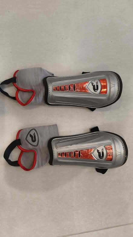 Photo of free Football Shinpads with ankle protection (Green Street Green TN14) #1