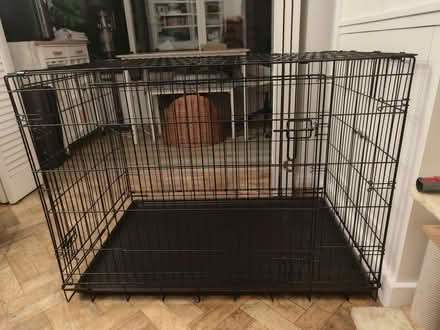 Photo of free Large crate/cage for pets (Hyde Park Estate W2) #1
