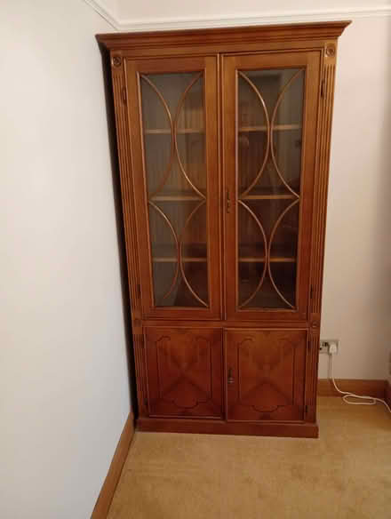 Photo of free Display cabinet (Bedwell SG1) #1