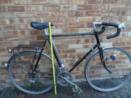 Photo of free Man's road bike (Benson OX10) #1