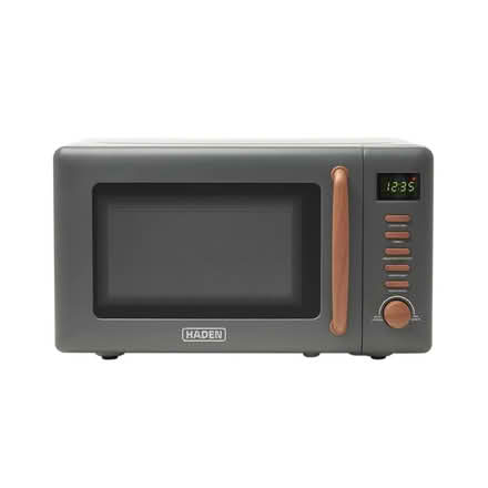 Photo of free Microwave Oven (Millbank SW1P) #1