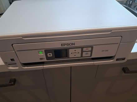 Photo of free Epson wireless printer/scanner (LE67 2NN) #1