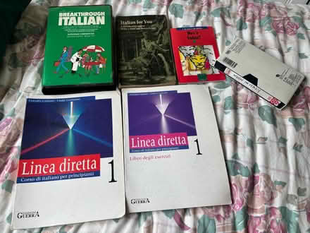 Photo of free Old Italian course books & tapes (West Norwood SE27) #1