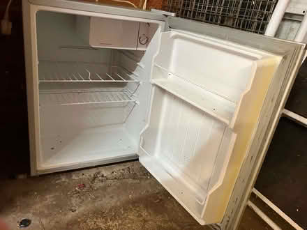 Photo of free Small fridge (Everton SG19) #2