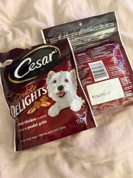 Photo of free Cesar Chicken Delights - Dogs (Ottawa) #1