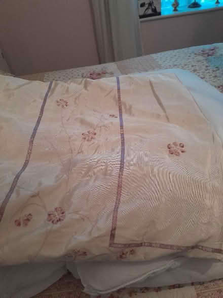 Photo of free 2 x single duvets (13.5 tog) + 1 single duvet cover. (Selsley GL5) #1