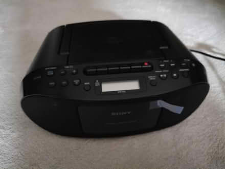 Photo of free Cassette and CD player (Staines-upon-Thames TW18) #2
