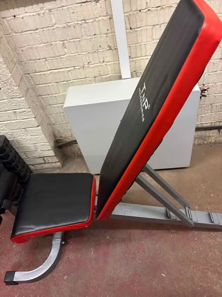 Photo of free Weight bench (NE34 7hz) #1