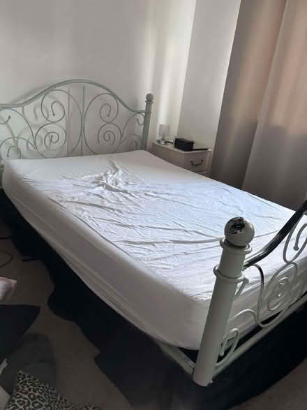 Photo of free 4 dining chairs and bed frame. (Barnes SW13) #3
