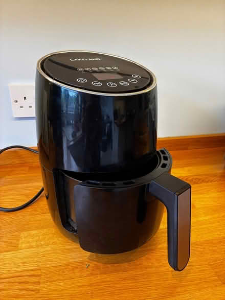 Photo of free Small air fryer (North Watford WD24) #1