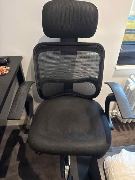 Photo of free Desk chair (Blackwall E14) #1