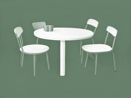 Photo of Dining/Kitchen Table for 5 (Twickenham TW1) #1