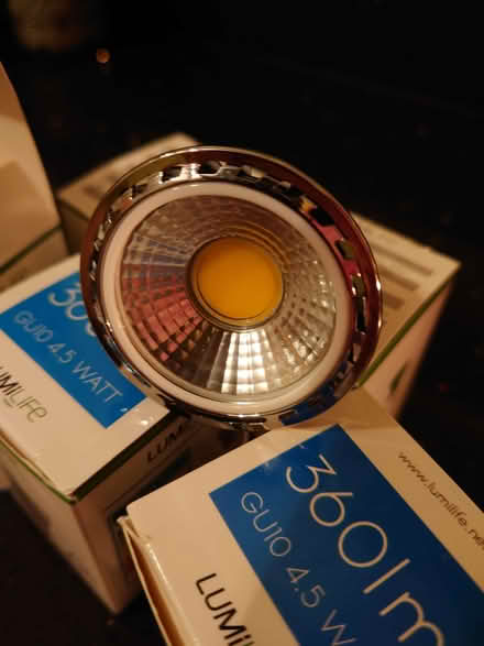 Photo of free 5 x LED GU10 dimmable bulbs, day light colour (4500k) (Clerwood EH12) #2