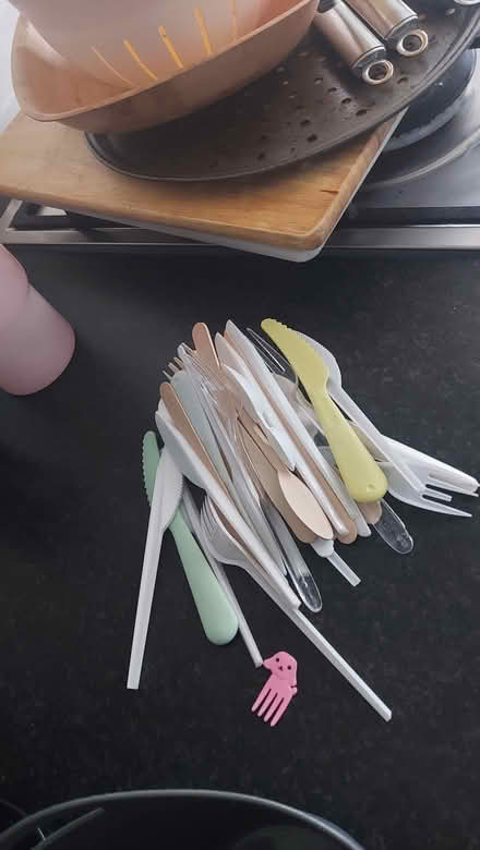 Photo of free More kitchen things update (Southfields SW18) #1