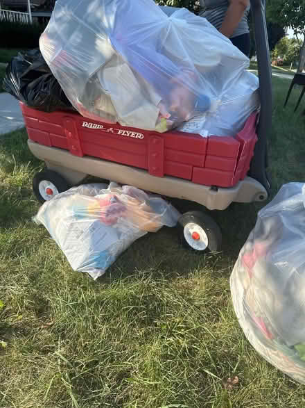 Photo of free pick up - 216 n summit Wheaton (NW Suburbs) #4