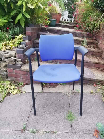 Photo of free Six chairs, three different types (Cofton Hackett B45) #2