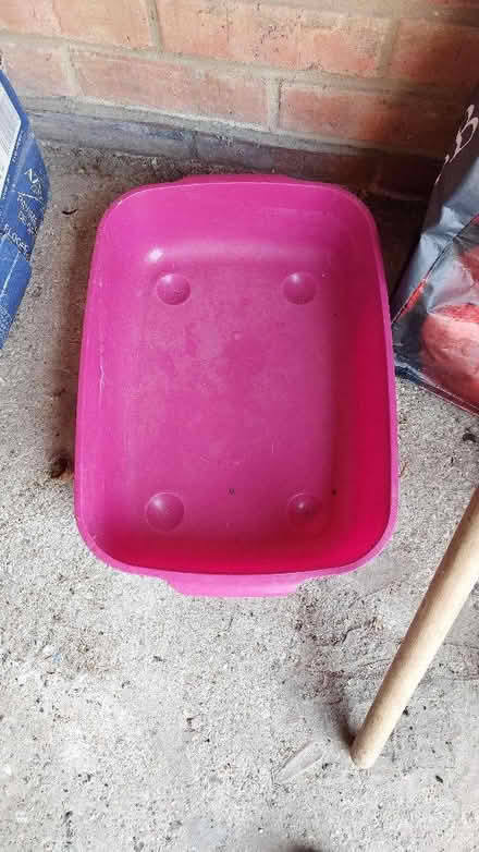 Photo of free litter tray (Flitton MK45) #1