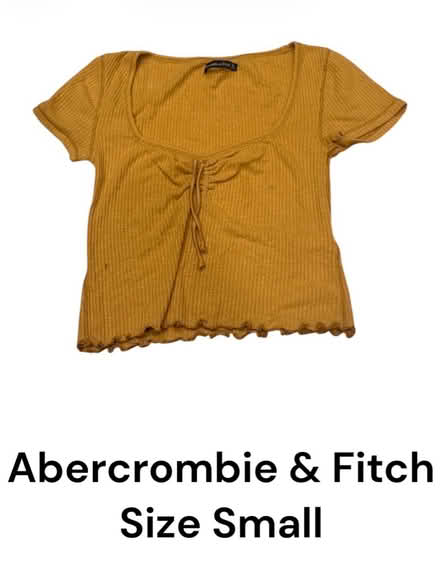 Photo of free Abercrombie & Fitch Woman’s Top #2 (Brooklyn Storage) #1