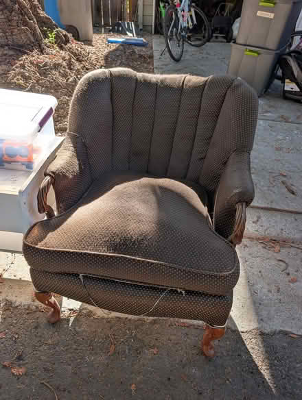 Photo of free Comfortable vintage (Foothill Boulevard Cupertino) #1
