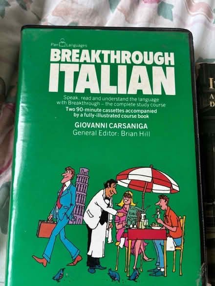 Photo of free Old Italian course books & tapes (West Norwood SE27) #2