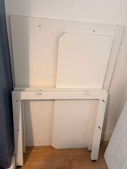 Photo of free Office desk (Central Reading RG1) #1
