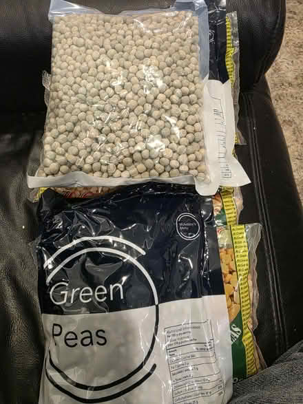 Photo of free Green peas (Churchil Meadows & Thomas st) #1