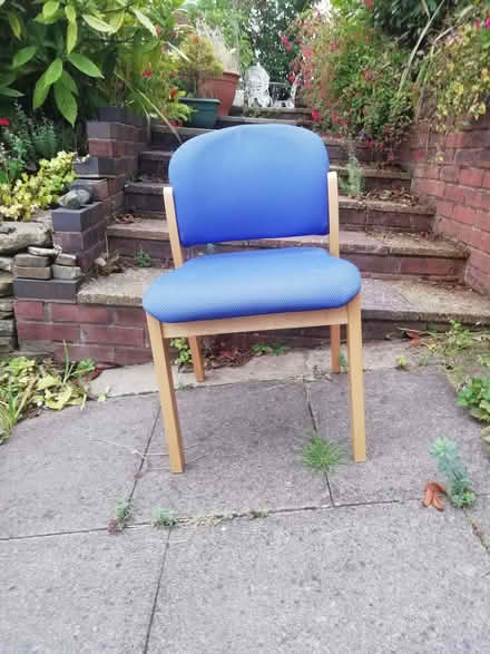 Photo of free Six chairs, three different types (Cofton Hackett B45) #3