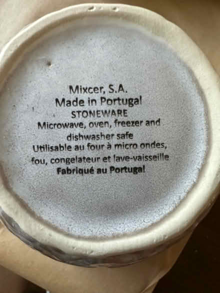 Photo of free Bowls - stoneware (Burlington) #4