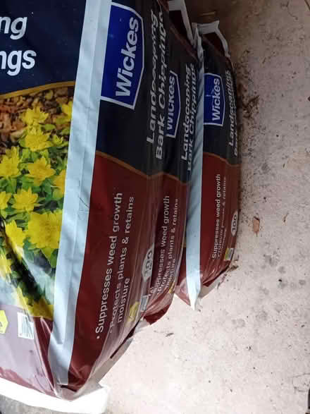 Photo of free 3 x 100 litre bags of batk chip (Morecambe LA4) #3