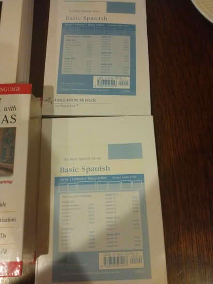 Photo of free Spanish language learning items (Hill East DC) #3