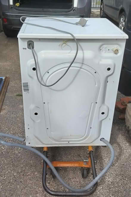 Photo of free washing machine (Belle Vue Court LS3) #3