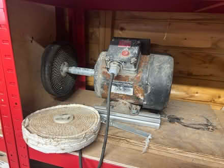 Photo of free Powerful bench poilisher (Yaxley) #1