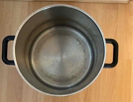 Photo of free Big IKEA Pot (Northgate Village CH2) #2