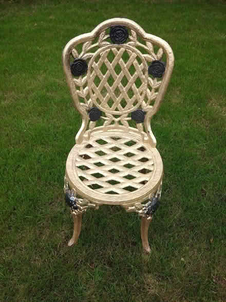 Photo of free Bistro table & chair (Redmarley, GL19 3ND) #1