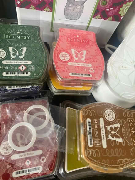 Photo of free Scentsy warmers and waxes (Sprowston NR7) #4