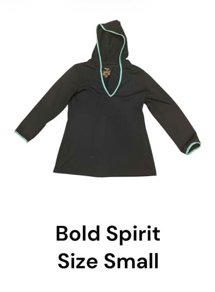 Photo of free Bold Spirit Woman’s Top (Brooklyn Storage) #1