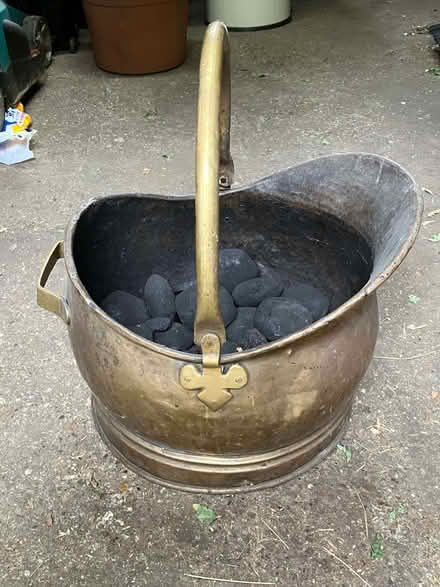 Photo of free Brass Coal Scuttle/Bucket (Everton SG19) #1