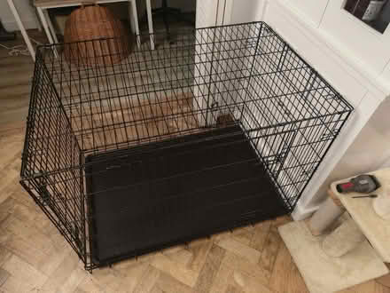 Photo of free Large crate/cage for pets (Hyde Park Estate W2) #2