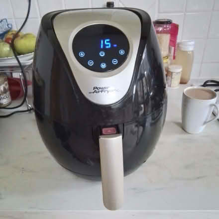 Photo of free Airfryer (Cricket Road OX4) #1