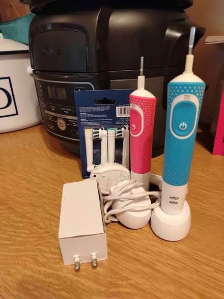Photo of free Oral b electric toothbrushes x 2 (Walsall WS2) #1