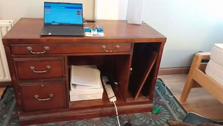 Photo of free Drexel Heritage Desk (St. Peter's CT10) #1