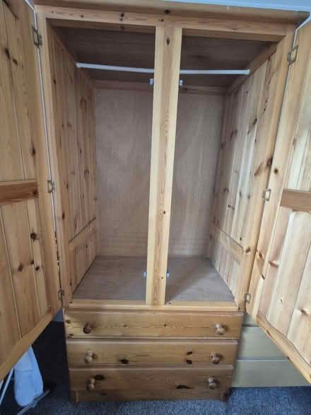 Photo of free Wardrobe (Rowlands castle PO9) #2
