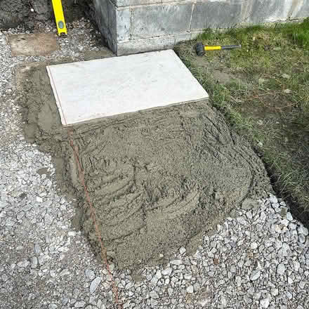 Photo of Sand and/or stones for Patio Slabs (Leith EH6) #1