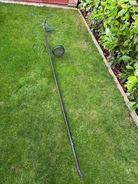Photo of free Garden bird feeder (Killamarsh S21) #1