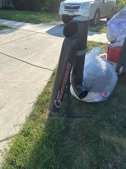Photo of free pick up - 216 n summit Wheaton (NW Suburbs) #3
