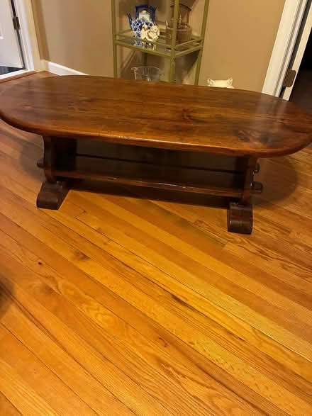 Photo of free Coffee table (Saugerties) #1