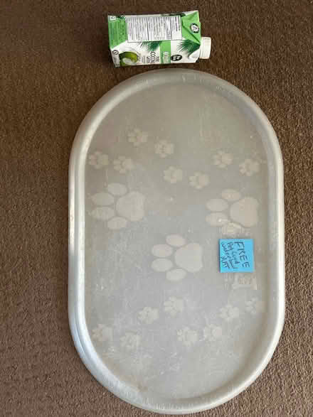 Photo of free Pet food/water bowl mat (Downtown Galt) #1