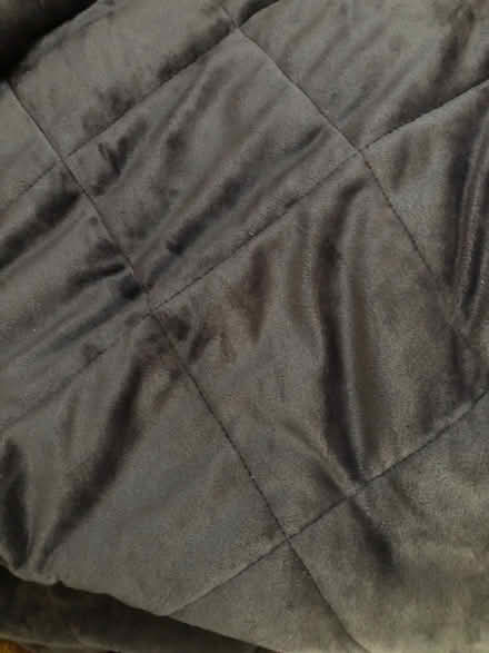 Photo of free Single weighted blanket (Havant PO9) #1