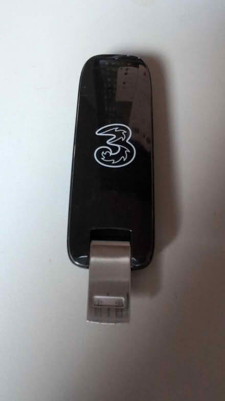 Photo of free 3g hspa+ dongle unlocked (Edinburgh EH5) #1